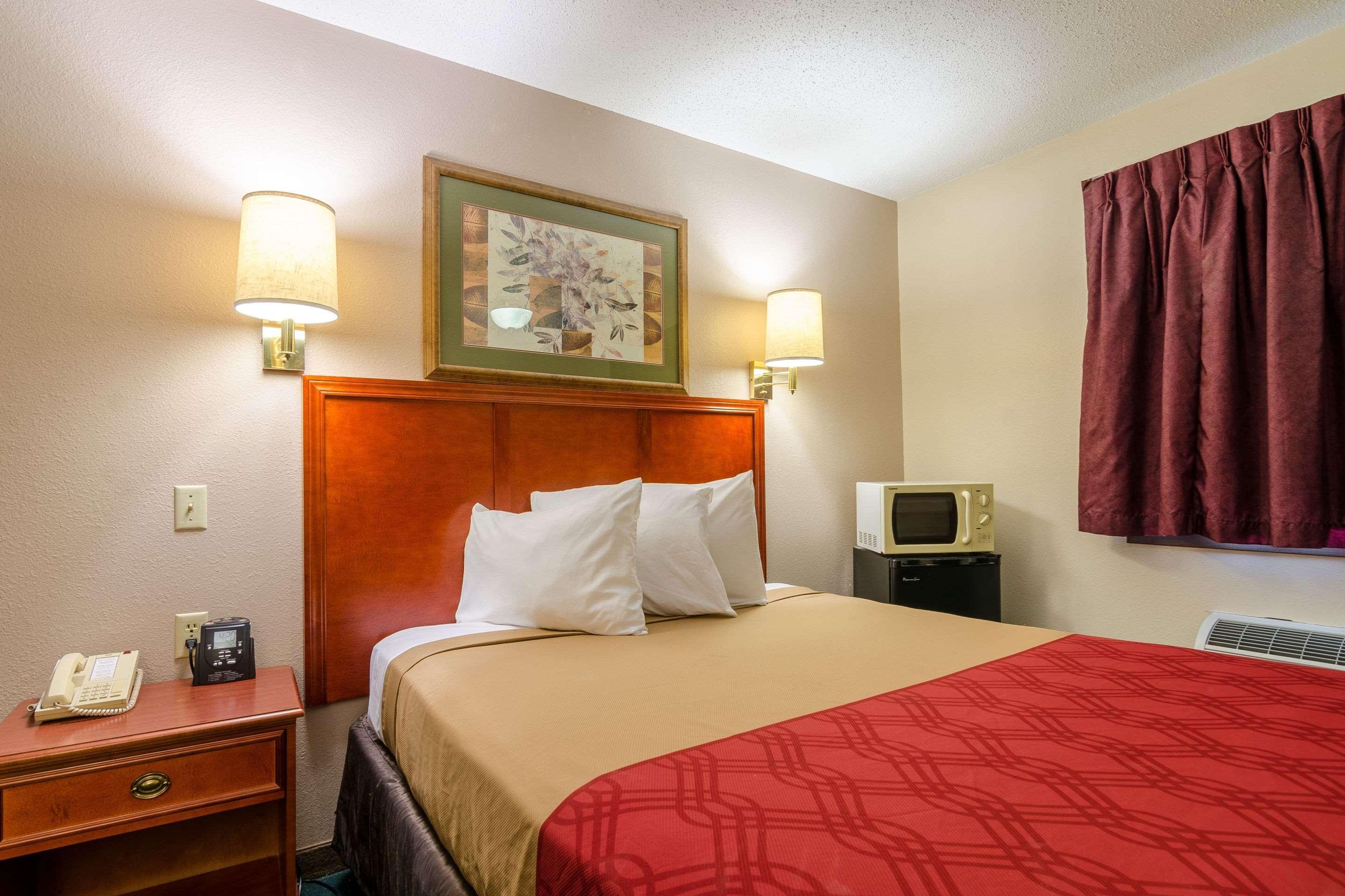 Rodeway Inn Mitchell Ngoại thất bức ảnh