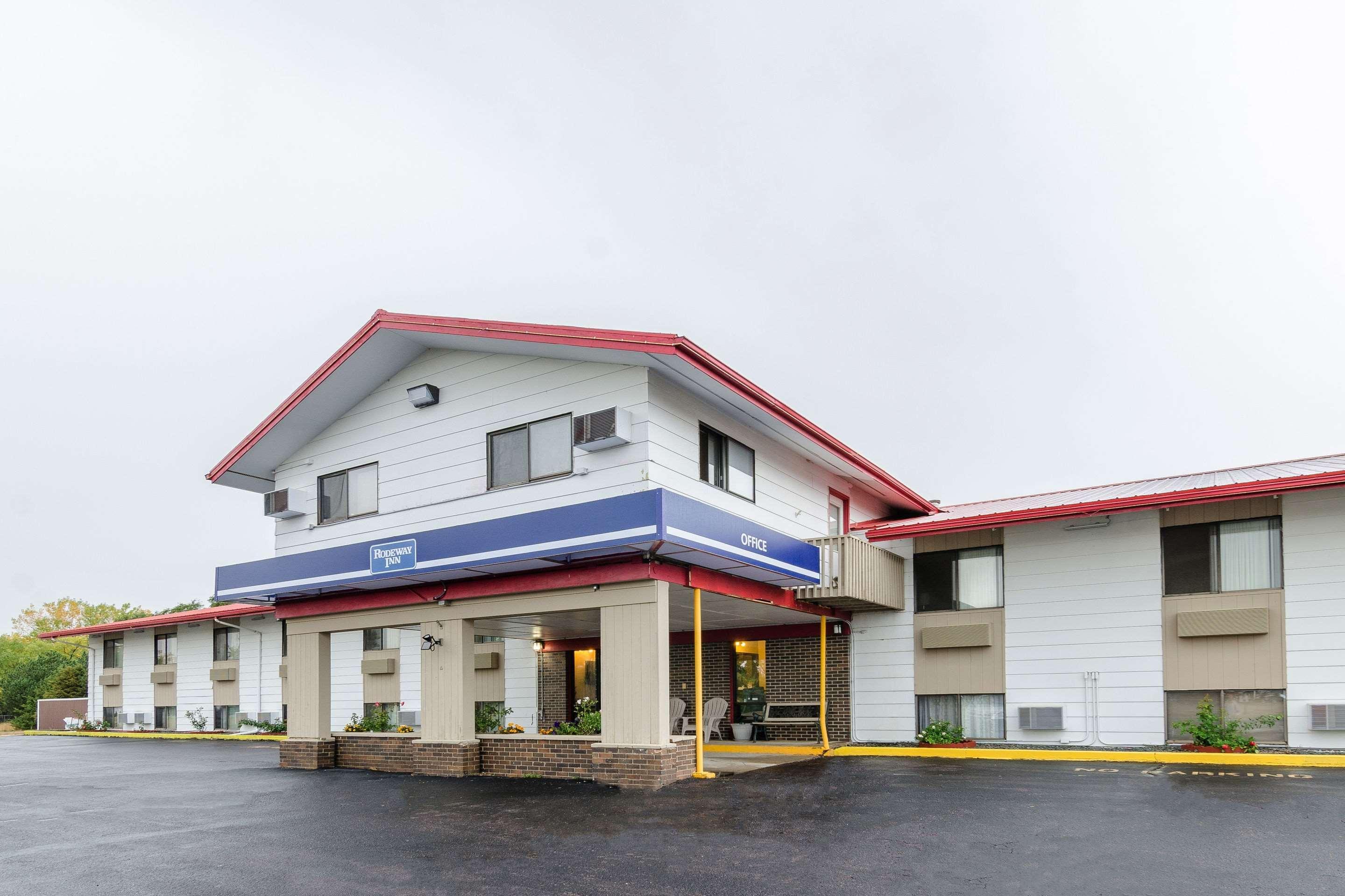 Rodeway Inn Mitchell Ngoại thất bức ảnh
