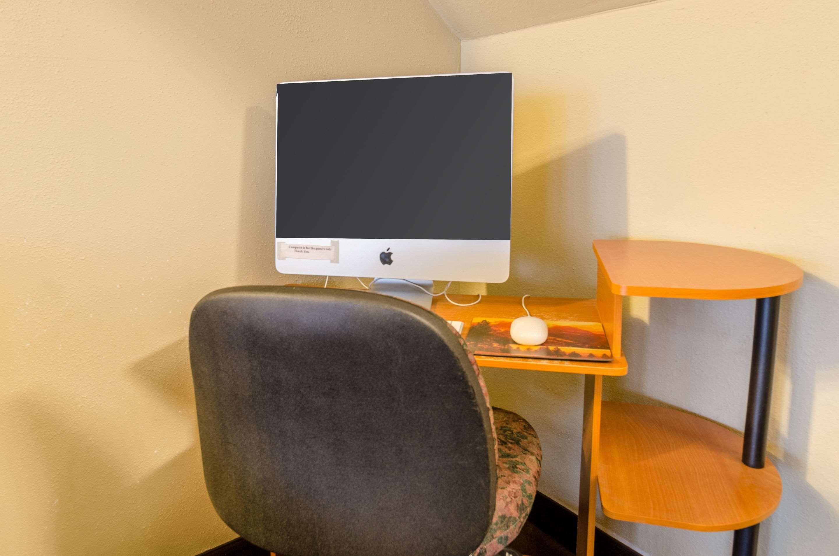Rodeway Inn Mitchell Ngoại thất bức ảnh