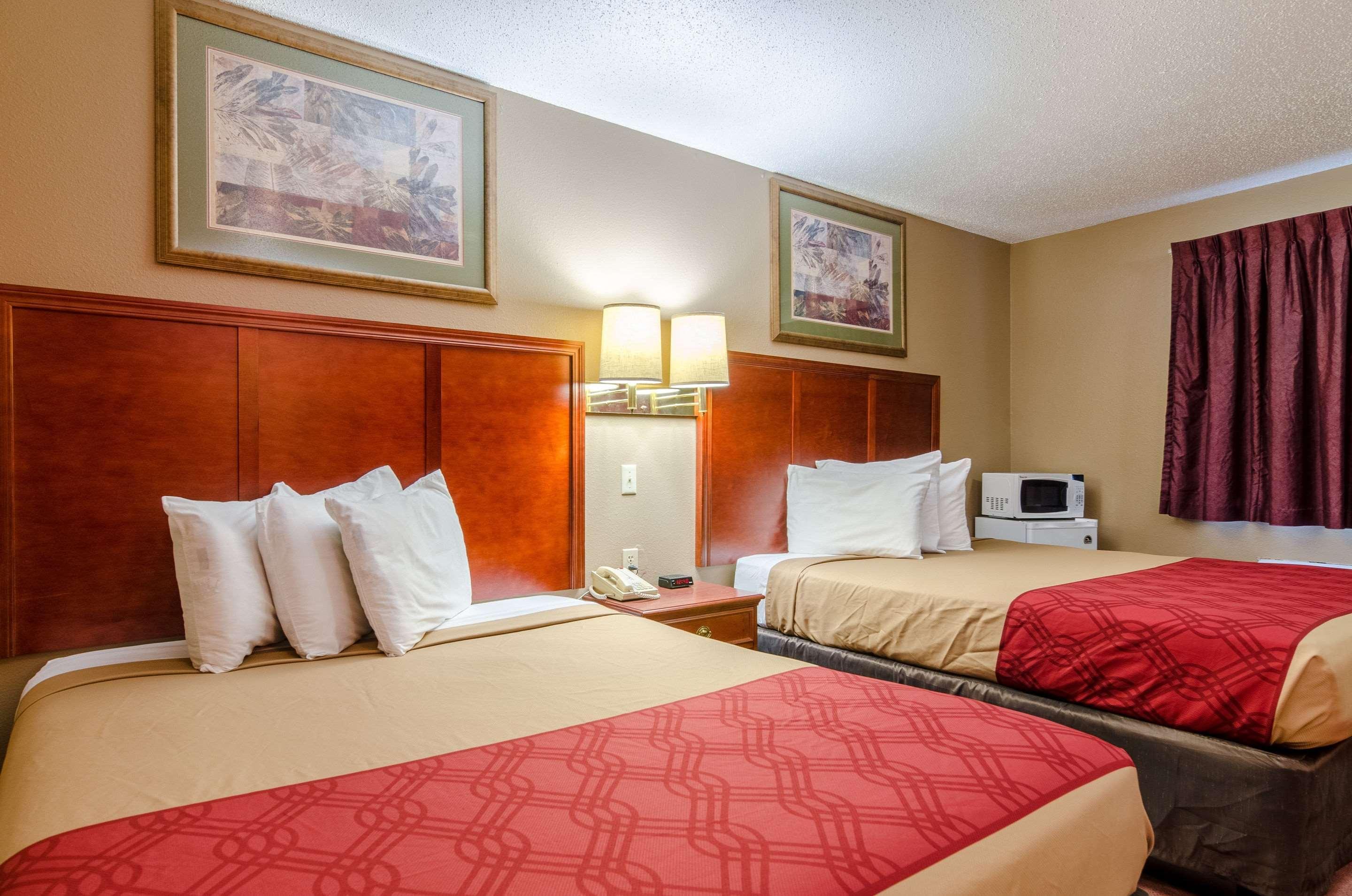 Rodeway Inn Mitchell Ngoại thất bức ảnh